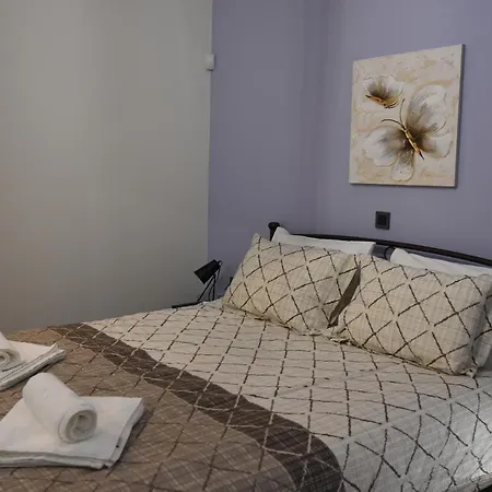 Katsaros - Elegant In Nafplio *