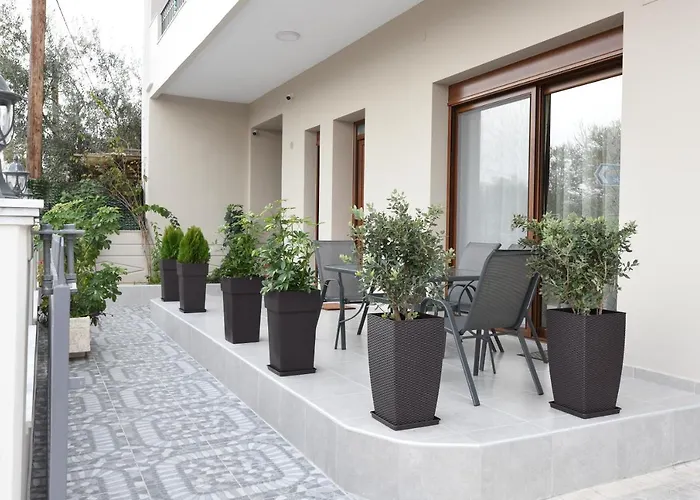 Katsaros - Elegant In Nafplio Lägenhet *