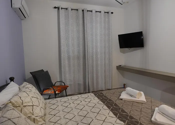 Katsaros - Elegant In Nafplio Ária